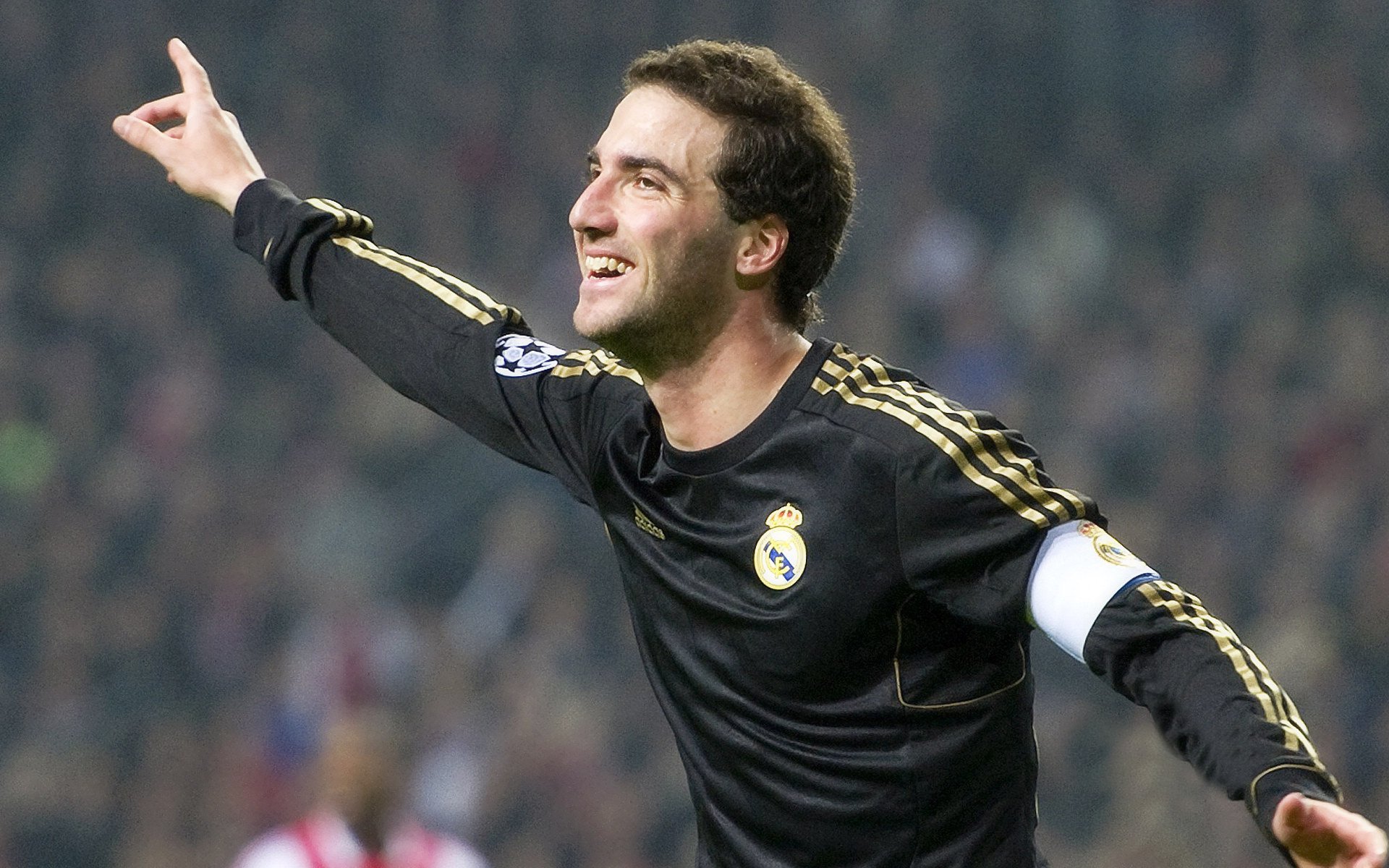 中超赛季中关键战影响分析报告，如今,一切尘埃落定,2020赛季中超联赛竞赛规程的